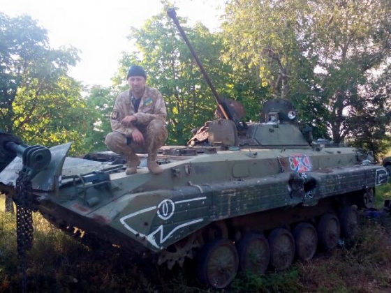 Бойцы «Донбасса» захватили в Широкино БМП боевиков (фото)