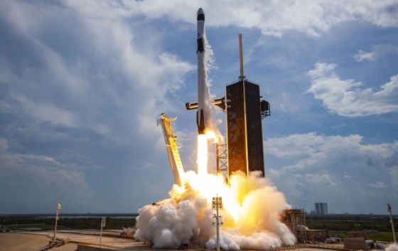 SpaceX запустила ракету з двома військовими супутниками Німеччини