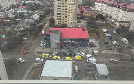 У Бєлгороді вибухи, у мережі пишуть про нібито &quot;приліт&quot; у ТЦ (фото, відео)