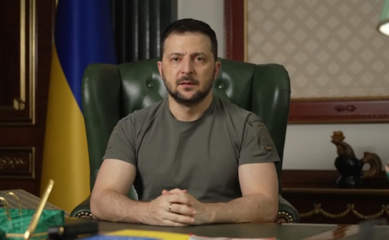Російські військові можуть врятуватися лише жорстким протестом або здаванням у полон, - Зеленський 