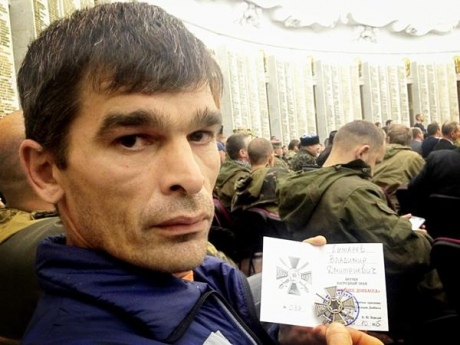 Беглец-главарь "ДНР" проводит в Москве слет боевиков