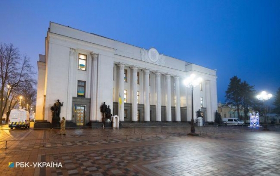 Імпорт антидронових рушниць та тепловізорів звільнять від податків ще на рік