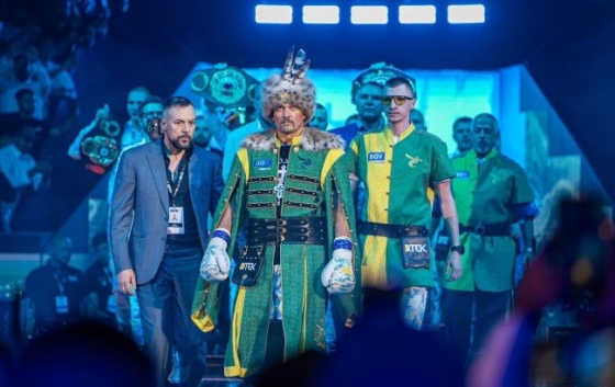 &quot;Мають право&quot;. Усик отримав шанси зберегти всі чемпіонські пояси до реваншу з Ф&#039;юрі