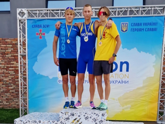 Триатлети з Краматорського району вибороли два «золота» чемпіонату України на спринтерській дистанції