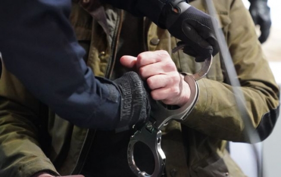 Разворовали гуманитарки на полмиллиона гривен: во Львове задержали двух мужчин