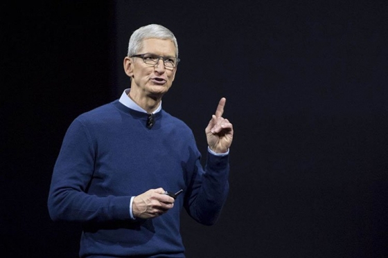 Глава Apple Кук получил 5 миллионов акций компании на 750 миллионов долларов