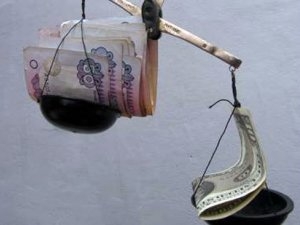 Смена курса: поможет ли новая политика НБУ стабилизировать гривну?