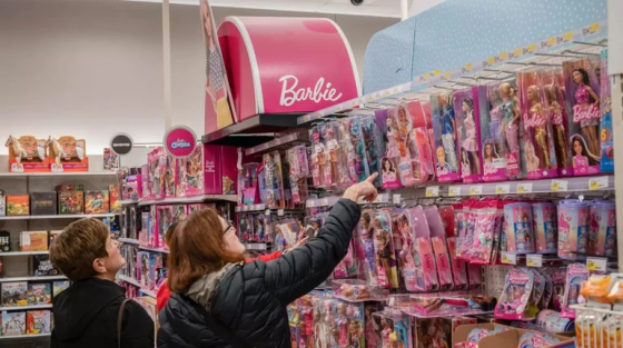 Трамп погрожує, що виробник Barbie не продасть у США жодної іграшки