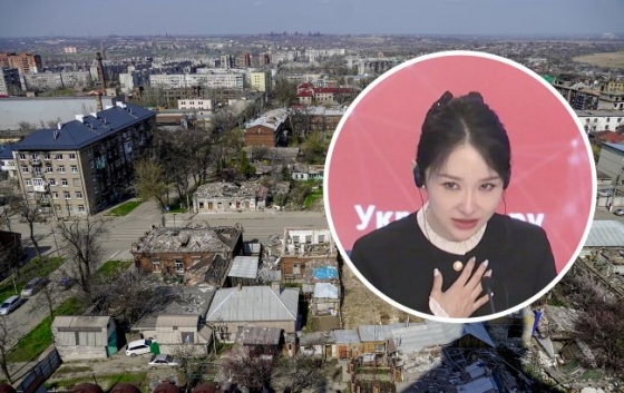 Зіркова китаянка, яка співала &quot;Катюшу&quot; у Маріуполі, назвала українців нацистами (відео)