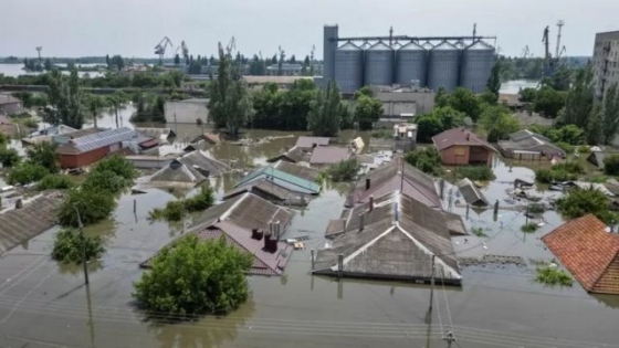 На окупованій Херсонщині росіяни прикриваються людьми з затоплених населених пунктів: розселяють на базах разом з військовими РФ, - Генштаб ЗСУ