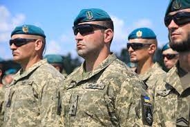 В осажденном Мариуполе большая группа морпехов прорвалась к &quot;азовцам&quot; 