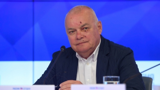 Киселев пояснил, почему вернулся из Крыма с разбитым лицом