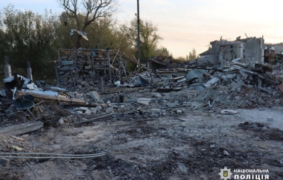 Внаслідок обстрілу Росією села Гроза на Харківщині загинула родина воїна, якого поминали того дня, - прокуратура
