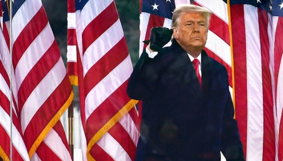 Трамп прибув до Нью-Йорка, аби постати перед судом