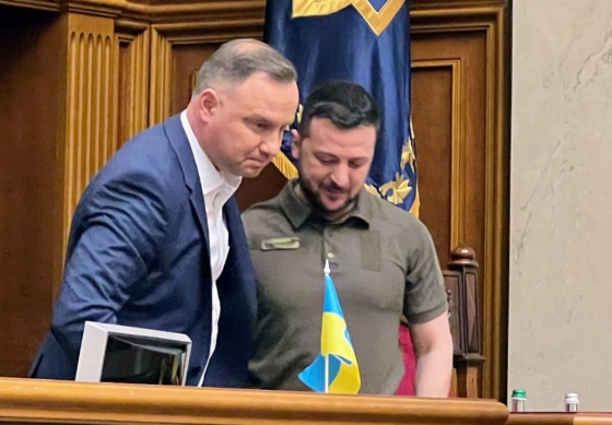 Поляки и украинцы объединяются в трудные периоды, Россия разрушила все противоречия между нашими странами, - Зеленский 