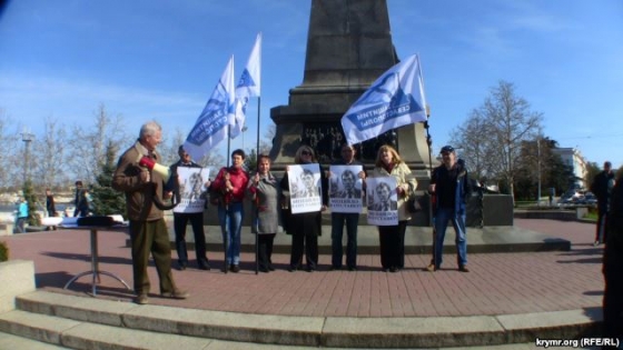 В Севастополе полиция разогнала митинг против беззакония местных властей (видео)