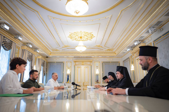 Зеленський зустрівся з представниками Вселенського Патріархату