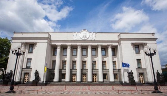 Парламент провалил закон о семейной медицине 