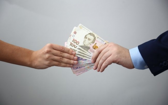 Выплаты по 8 тысяч гривен во время карантина: ФОПы уже могут подавать заявки. Алгоритм получения