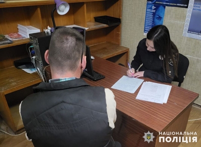 Мешканець Краматорська довів неповнолітню до сп’яніння