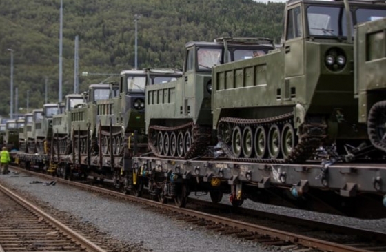 Норвегія передає Україні близько 50 гусеничних вантажівок, - Міноборони