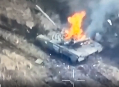 У Краматорському районі догоряє російський танк
