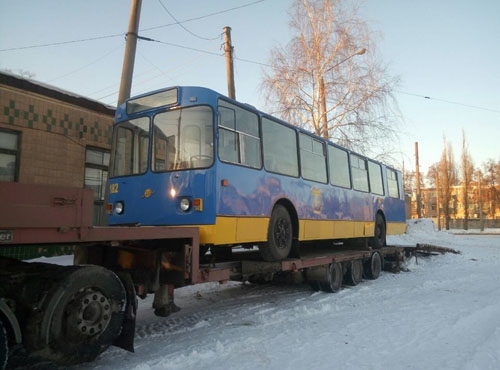 В Краматорск после капитального ремонта прибыл еще один троллейбус
