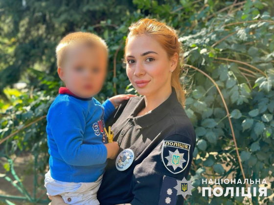 Поліцейські знайшли дворічного малюка, який зник у Краматорську: пошуки тривали всю ніч