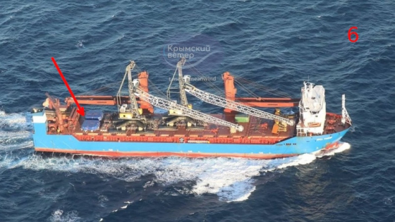 Російське судно Ursa Major затонуло у Середземному морі після вибуху: що відомо