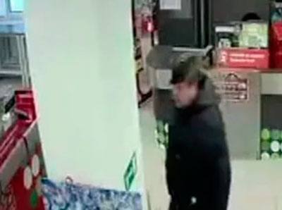 В Краматорске задержан пожилой хулиган, кромсавший ножом имущество магазина в центре города