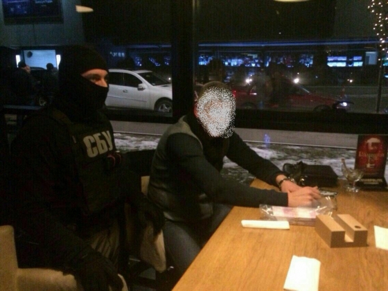 Голландцы пытались сбыть в Киеве 1 млн фальшивых евро