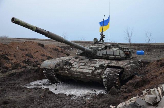 Бойцы 128-й бригады угнали российский танк