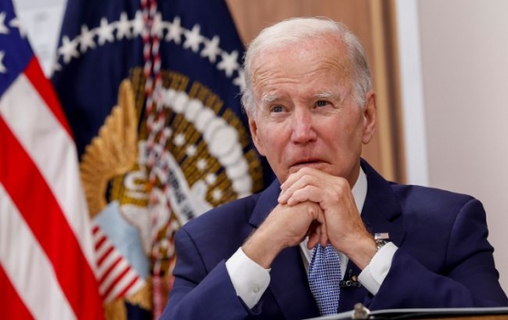 Байден погодив фінансування частини уряду США до осені