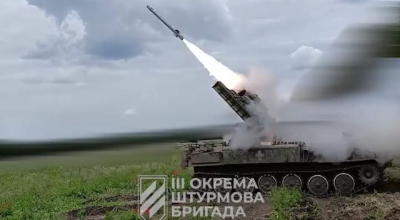 Зеленський нагородив 3 ОШБр відзнакою &quot;За мужність та відвагу&quot;
