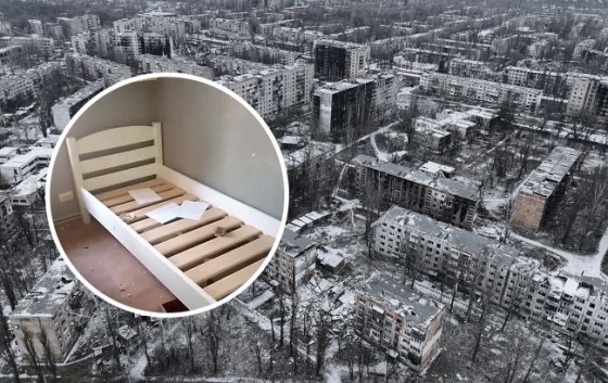 &quot;Кроватку заберу себе&quot;. Російські окупанти люто мародерять в захопленій Авдіївці (відео)