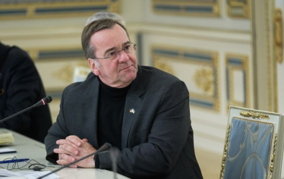 Міністр оборони Німеччини застеріг США від поступок щодо України ще до початку переговорів