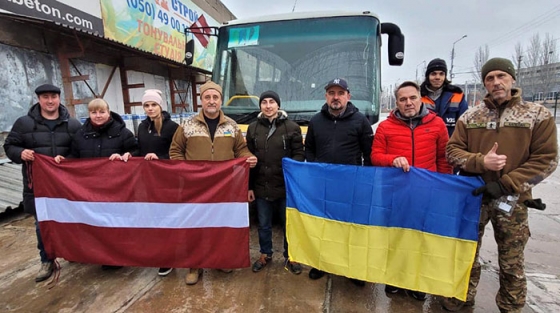 До Слов&#039;янська прибув подарований Латвією автобус