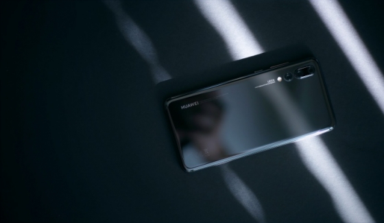 Huawei вышла на первое место в мире по продажам смартфонов, обогнав Samsung