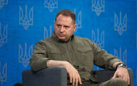 У Зеленського спростували фейки про заплановані зустрічі з росіянами