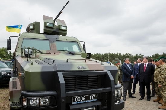 Пограничники сегодня получили более 300 единиц техники