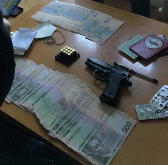 СБУ задержала на горячем чиновника исполкома Краматорска за взятку в 75 тыс. грн. 