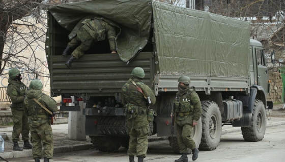 До 9 мая Россия хочет оттеснить ВСУ с востока и удержать &quot;сухопутный коридор&quot; в Крым. Это должно представляться как &quot;победа&quot;, - Минобороны