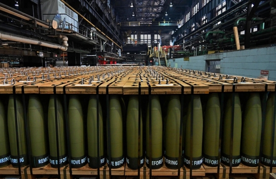 Росія виготовляє 250 тис. снарядів на місяць. Це втричі більше, ніж США та ЄС можуть відправити Україні, - CNN