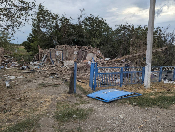 Двоє чоловіків загинули й одного поранено внаслідок обстрілів на Запоріжжі. Окупанти за добу 564 рази атакували область