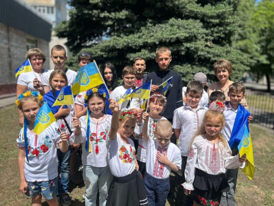 Центр реабілітації «Вогник надії» провів патріотичний захід для дітей Мар&#039;їнської громади