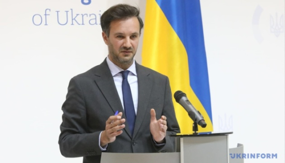 МЗС України: Ідею Макрона про потенційний контингент в Україні готові підтримати вже кілька країн