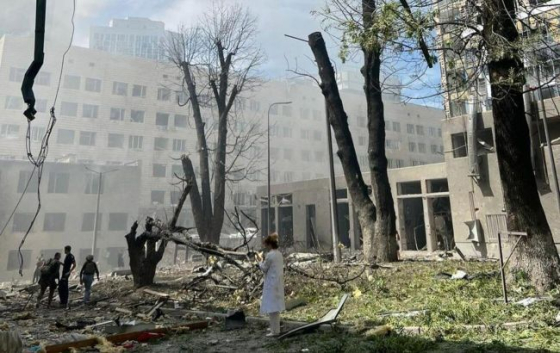 Росія запустила проти України більше 40 ракет, - Зеленський