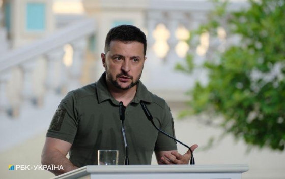 Путін не збирається зупинятися, він в інформаційному акваріумі, - Зеленський 