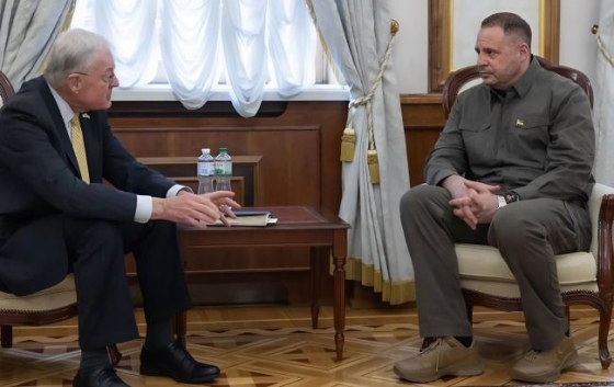 Келлог у Києві зустрівся з Єрмаком: що відомо
