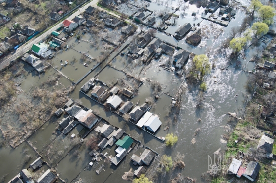 Близько 260 будинків на 30 вулицях підтоплено у Краматорську: Обласна військова адміністрація координує роботи з мінімізації наслідків розливу
